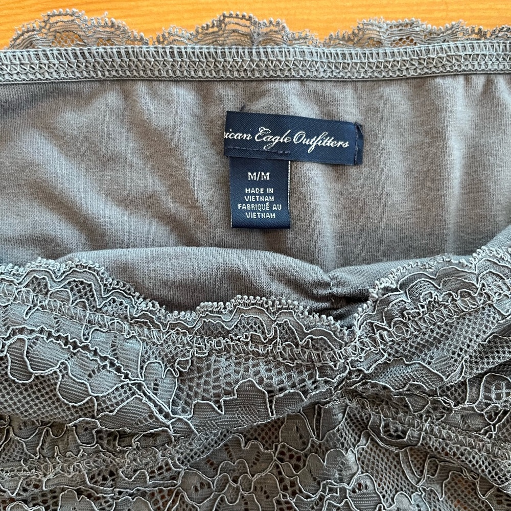 American Eagle Outfitters Lace Strapless Bandeau
Bralette Gray - Picture 3 of 4